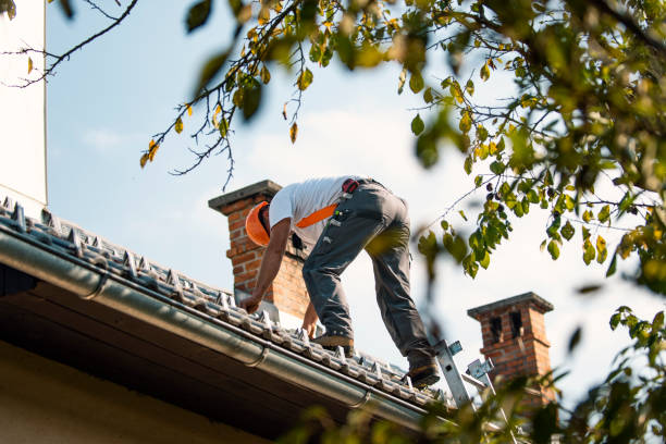 Best Storm Damage Roof Repair  in Waunakee, WI
